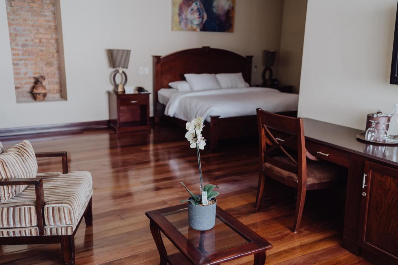 Hotel Dunn