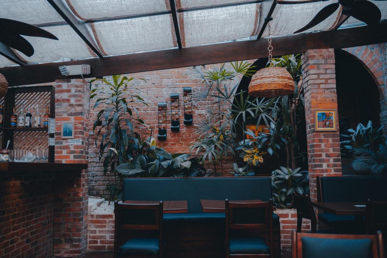 Hotel Dunn